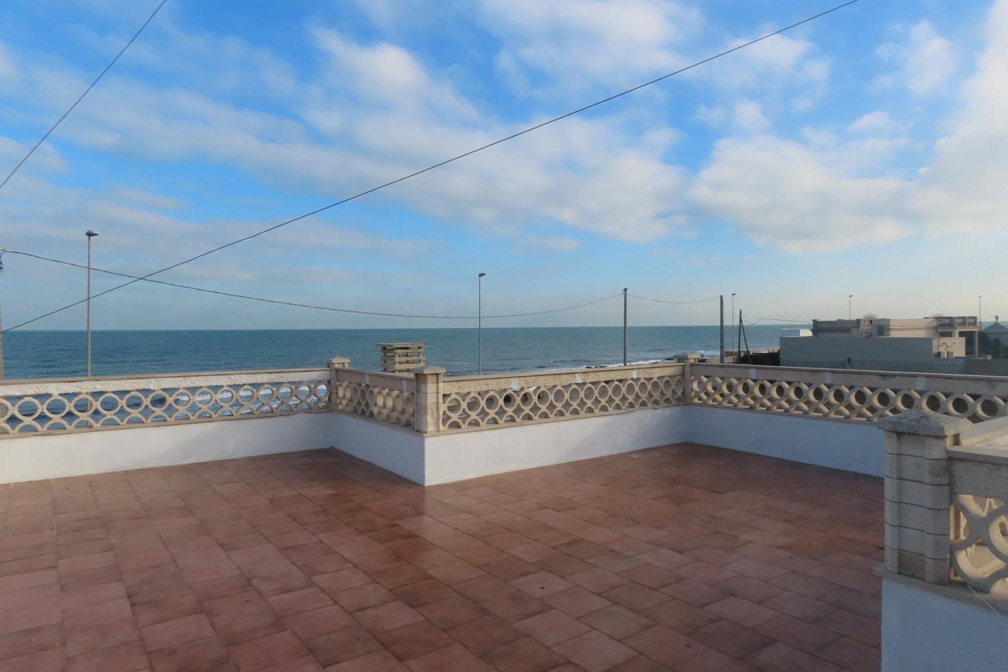 California Villa Bari Luaran gambar